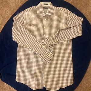 Non Iron Fitted men’s shirt